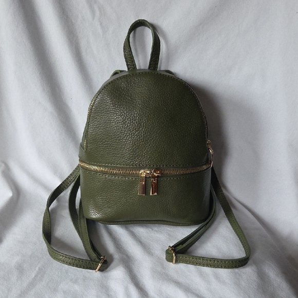 Olive Green Leather Mini Backpack Made in Italy - Picture 1 of 16